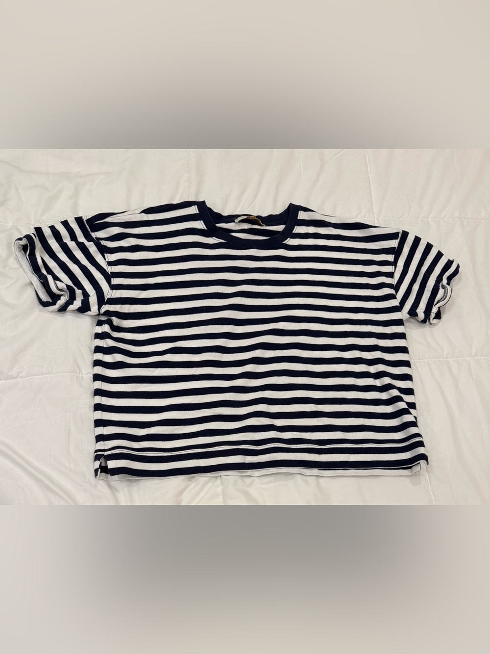Downeast Navy Blue and White Striped Boxy Short Sleeve Tee Size X-Large